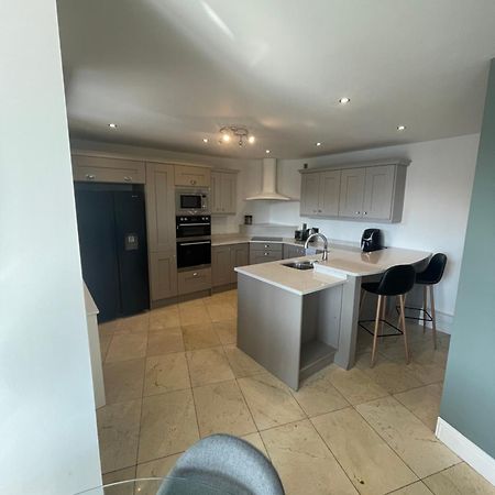 Fabulous And Sunny 2 Bed Apartment, In City Centre Cork Ngoại thất bức ảnh
