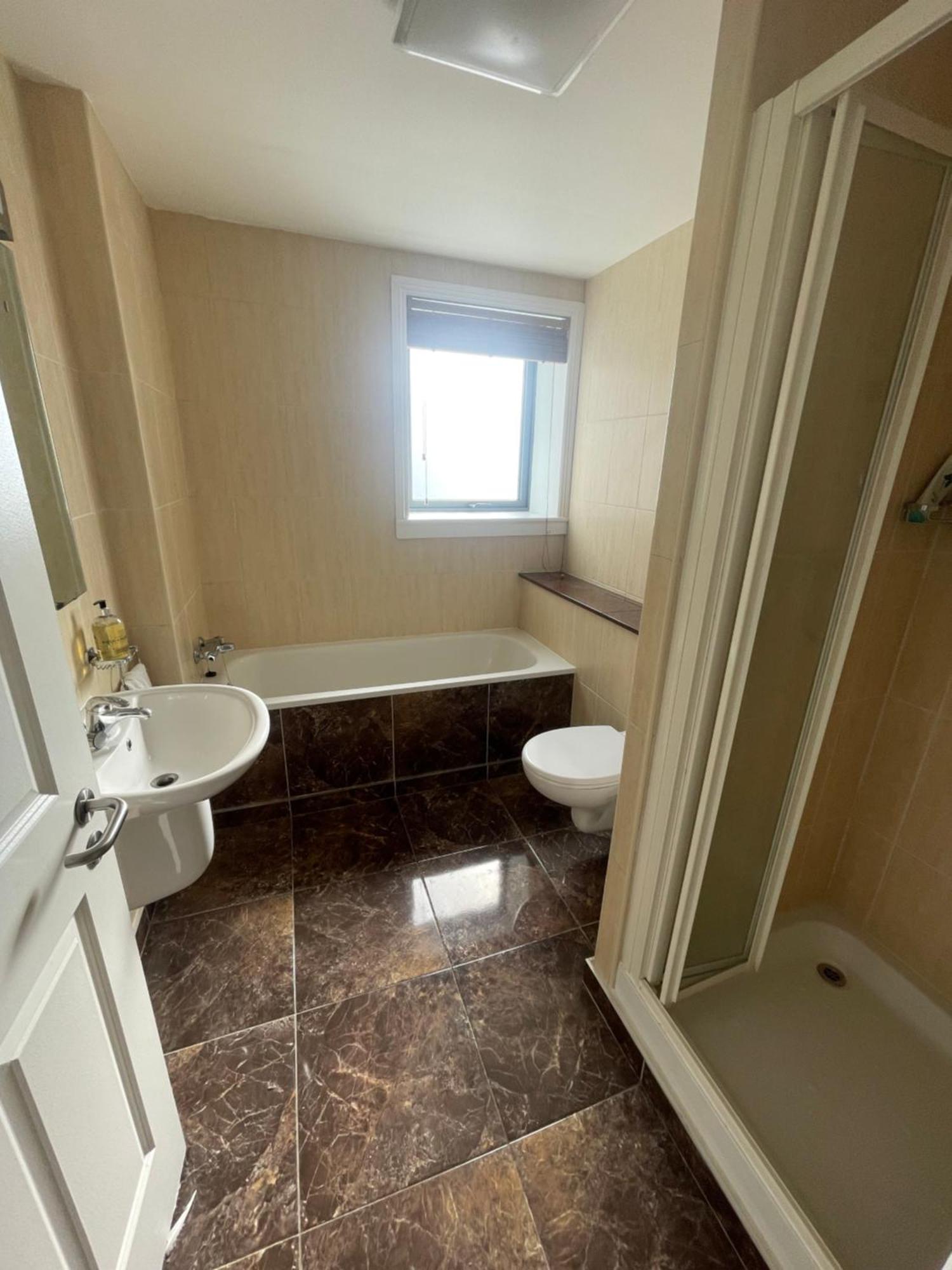 Fabulous And Sunny 2 Bed Apartment, In City Centre Cork Ngoại thất bức ảnh